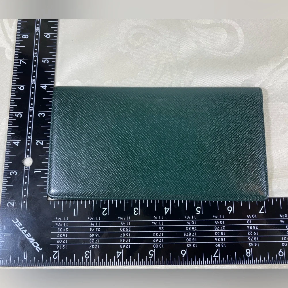 1043: Louis Vuitton Taiga Leather Long Bifold Wallet Green